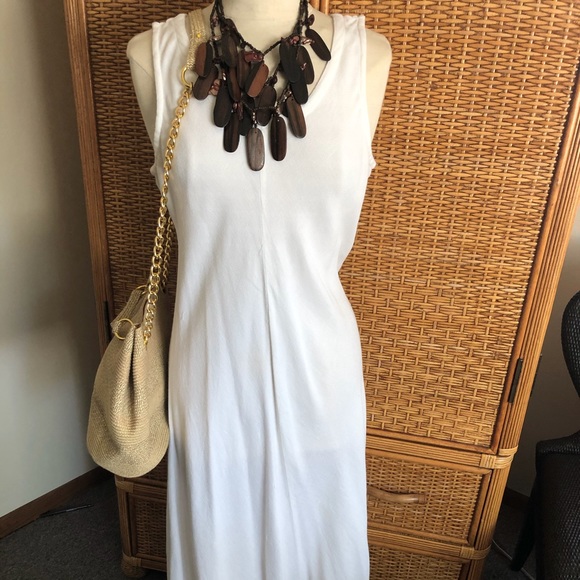 Eileen Fisher Bias cut. Designed to accentuate curves. - Picture 10 of 16